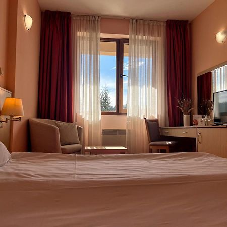 Hotel Orpheus - Casino And Spa Pamporovo Ngoại thất bức ảnh