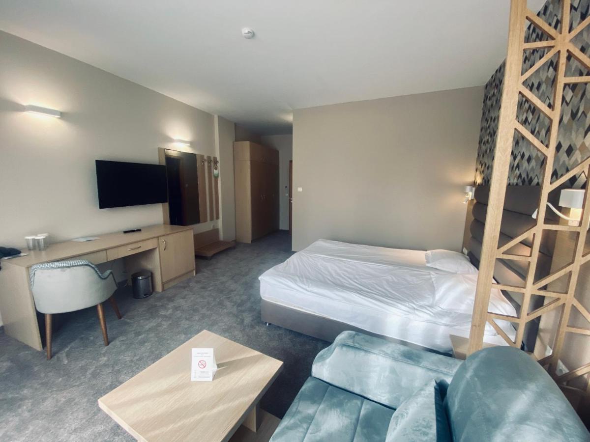 Hotel Orpheus - Casino And Spa Pamporovo Ngoại thất bức ảnh