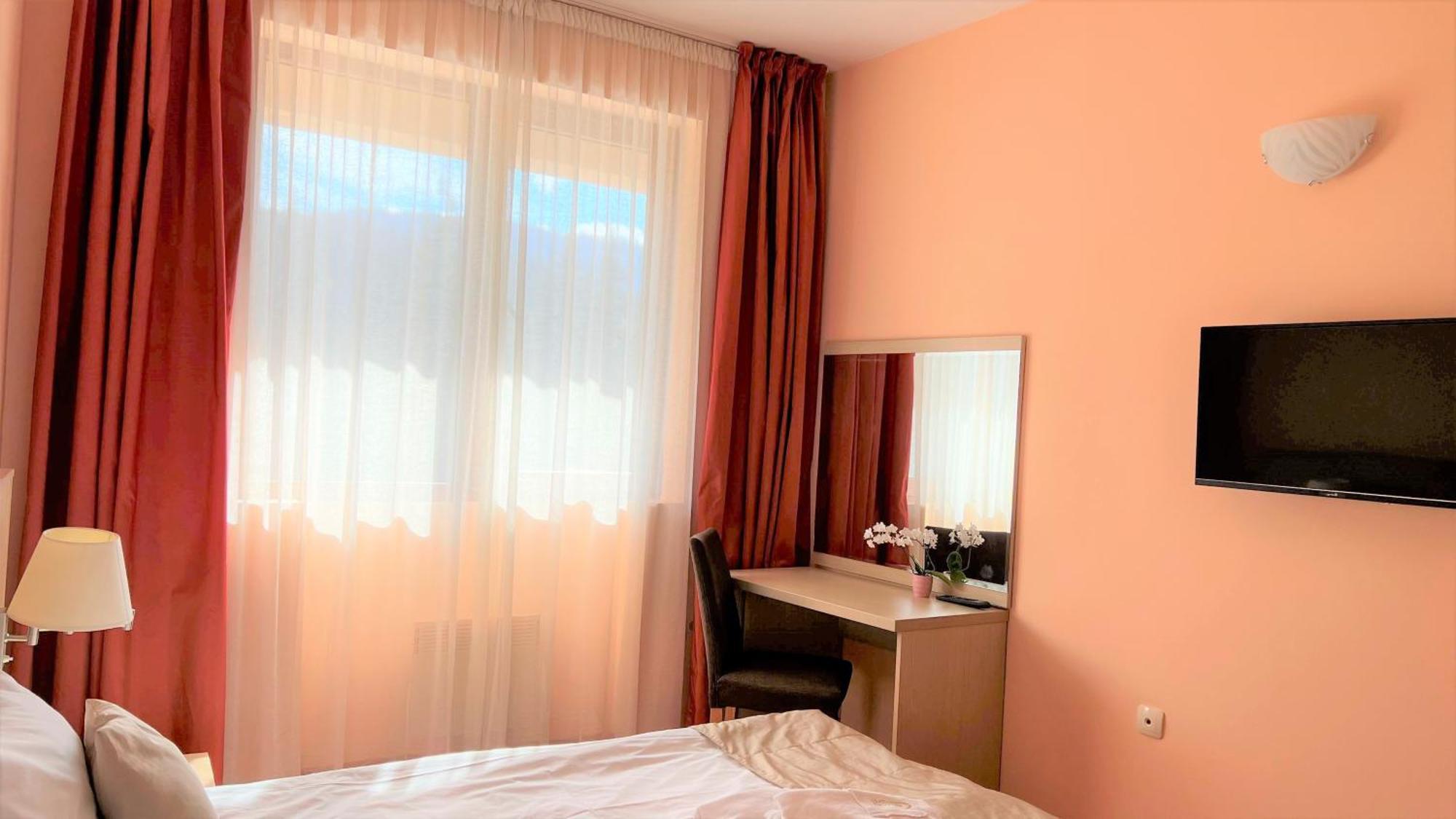 Hotel Orpheus - Casino And Spa Pamporovo Phòng bức ảnh