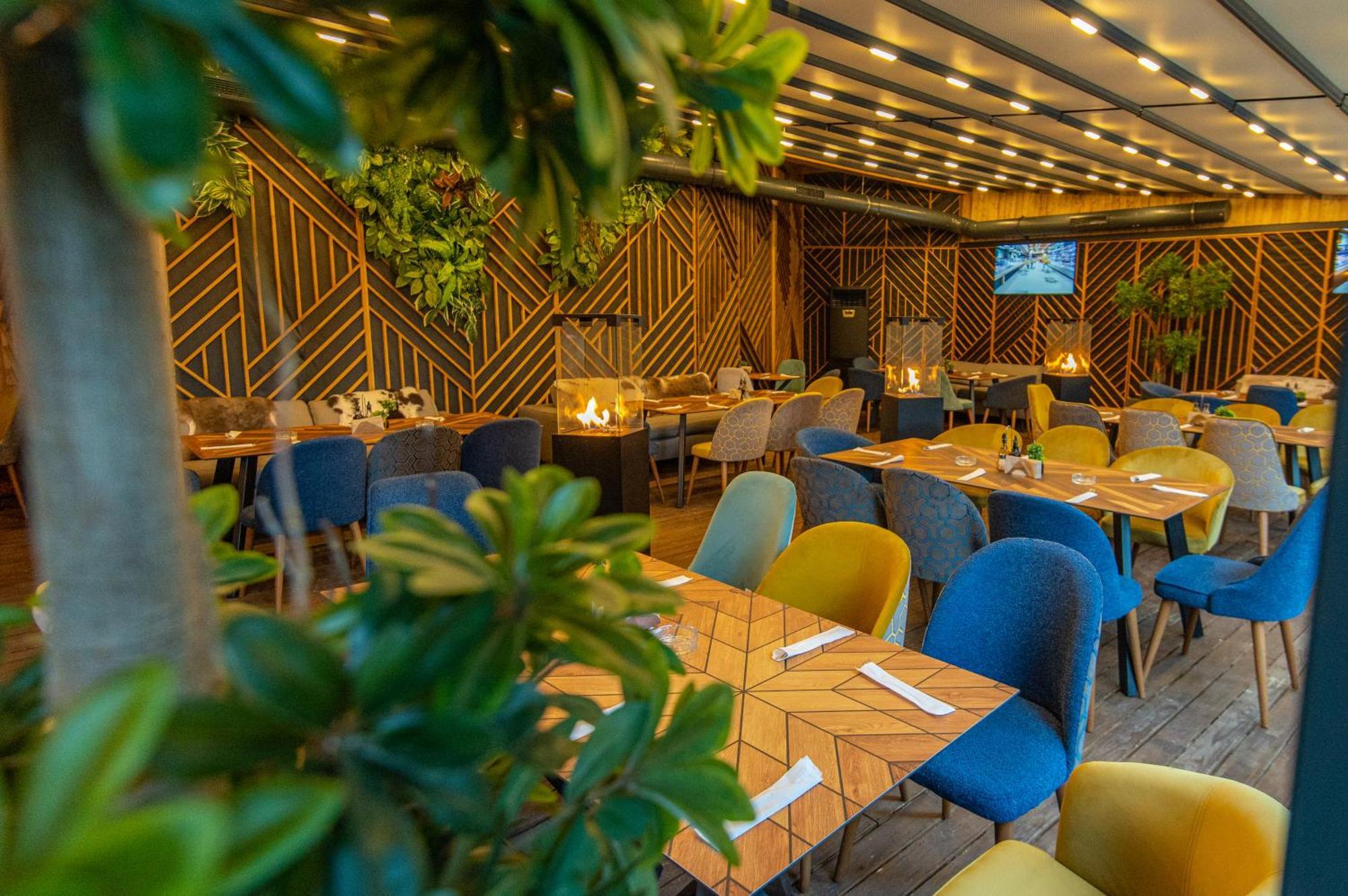 Hotel Orpheus - Casino And Spa Pamporovo Ngoại thất bức ảnh