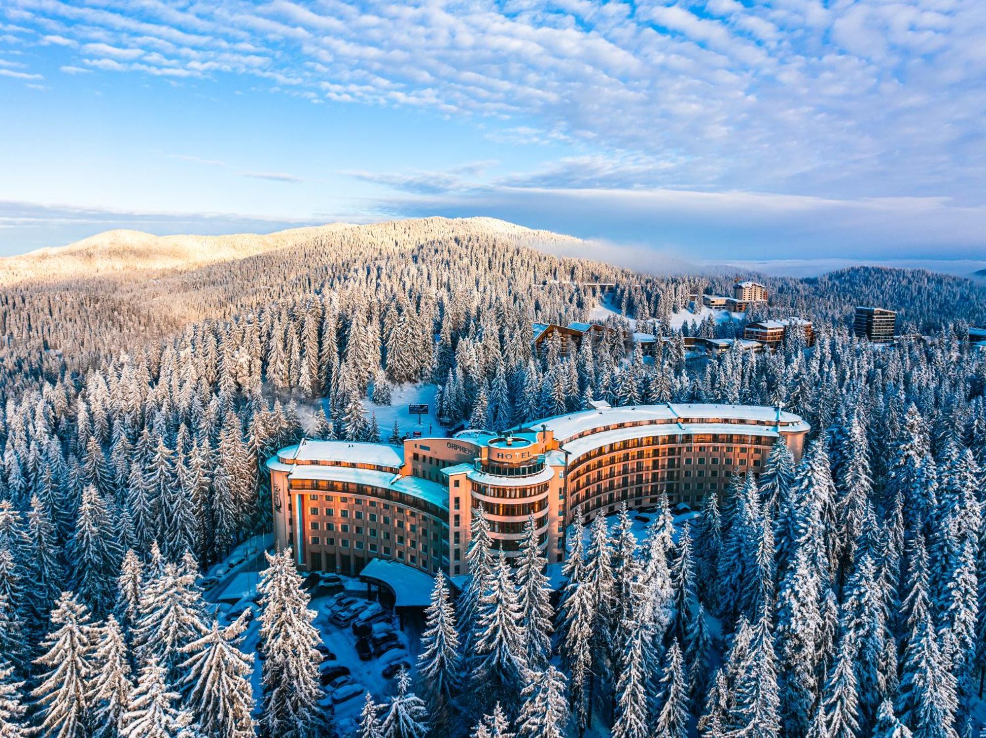 Hotel Orpheus - Casino And Spa Pamporovo Ngoại thất bức ảnh