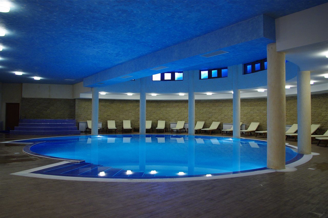 Hotel Orpheus - Casino And Spa Pamporovo Ngoại thất bức ảnh